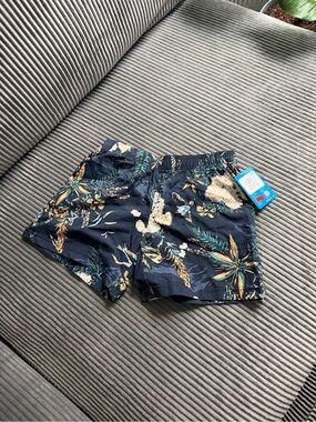 Women’s Floral Shorts - Navy Tropical Print - Omni-Shield